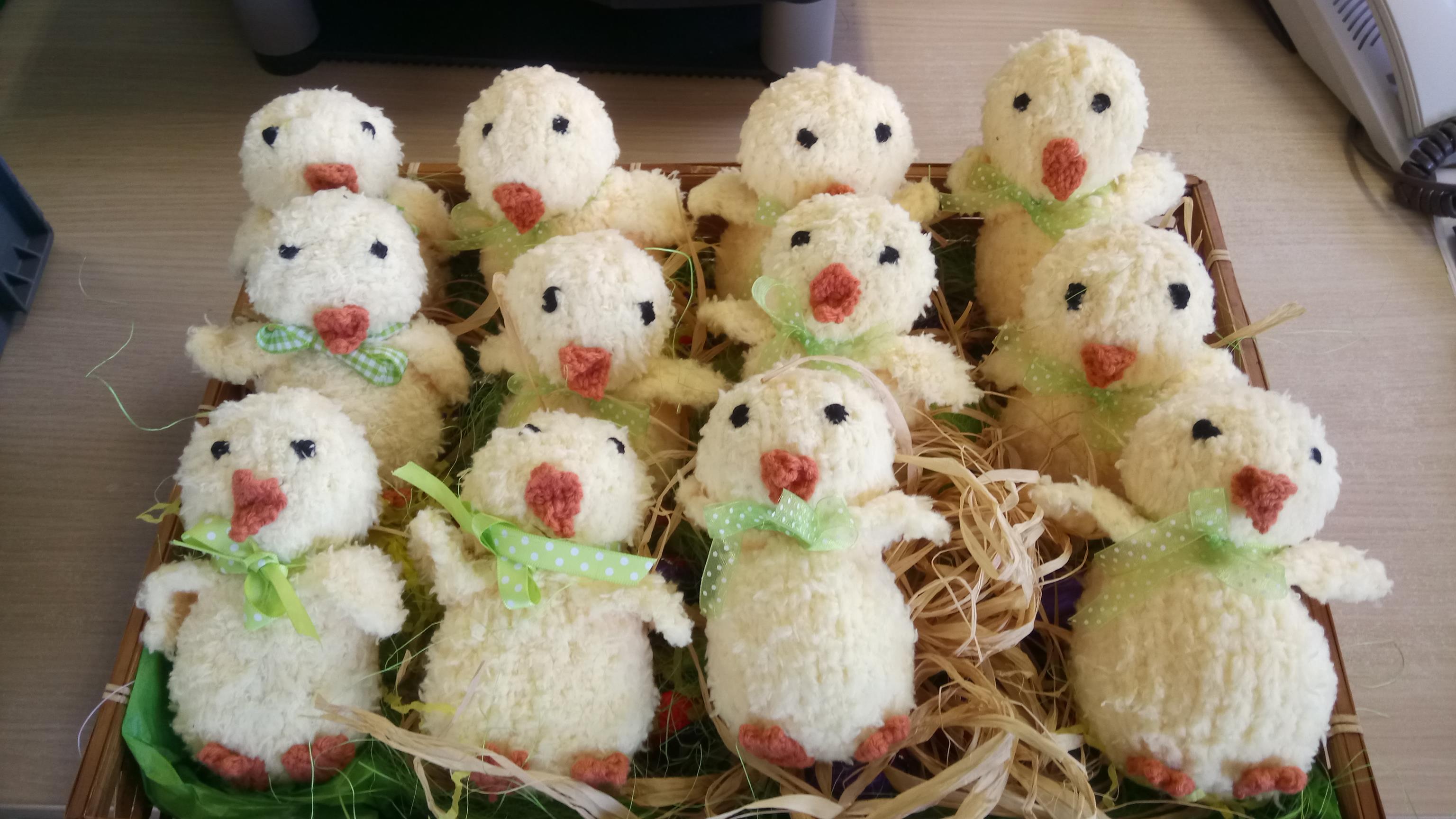 Knitted chicks 3